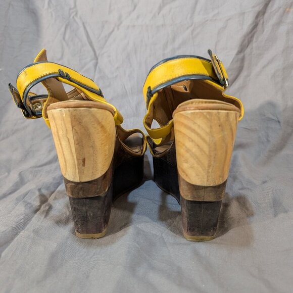 Michael Domit Yellow Leather Wood Platform Wedge Sandals - Picture 4 of 10